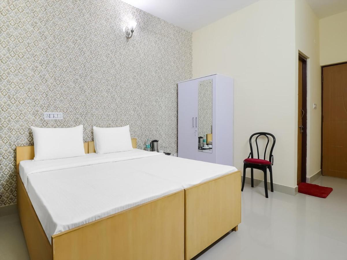 Oyo 84661 Lakshmi Home Stay Jhājra エクステリア 写真